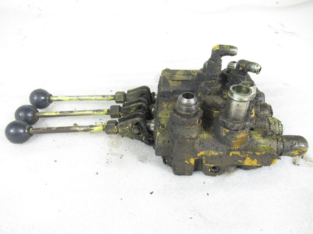 ROZDZIELACZ HYDRAULICZNY WÓZEK WIDŁOWY ALLIS-CHALMERS ACPD100 - 3