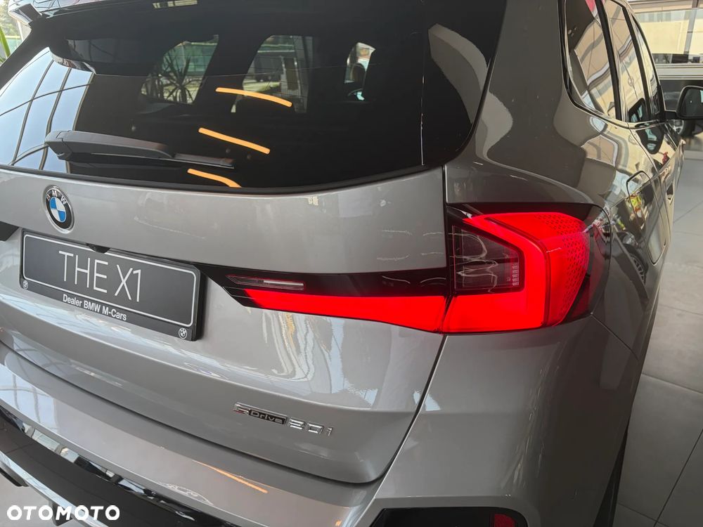 BMW X1 - 12
