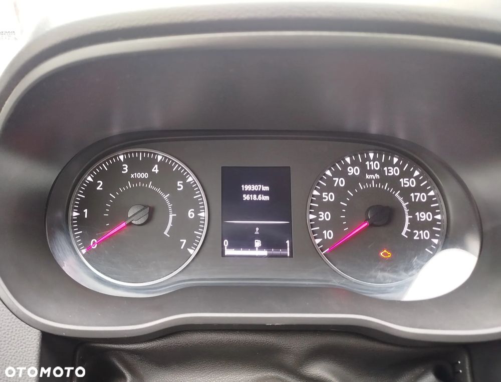 Dacia Duster 1.6 SCe Access S&S - 18