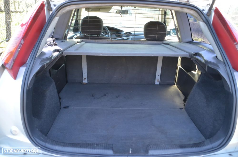 Ford Focus 1.8 TDdi Trend - 15