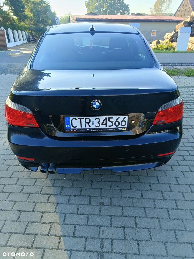 BMW Seria 5 525d - 7