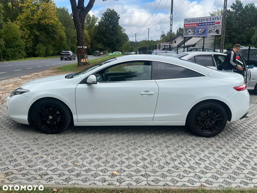 Renault Laguna Coupe dCi 150 FAP Night and Day - 5