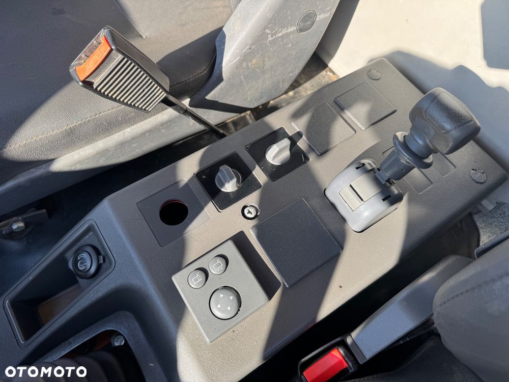 Iveco Eurocargo Wywrotka 3 str SPECJALNY Solarka Piaskarka Czołownica - 30