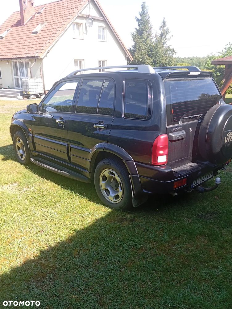 Suzuki Grand Vitara 2.0 Comfort - 15
