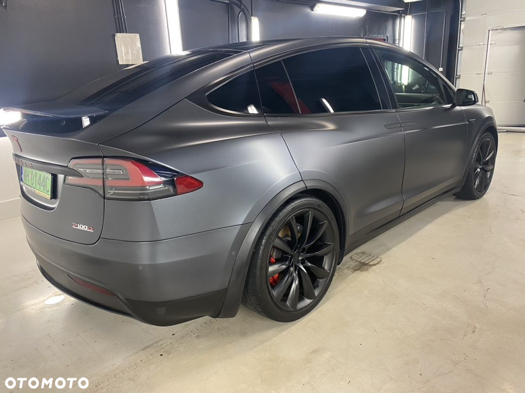 Tesla Model X Ludicrous Performance - 12