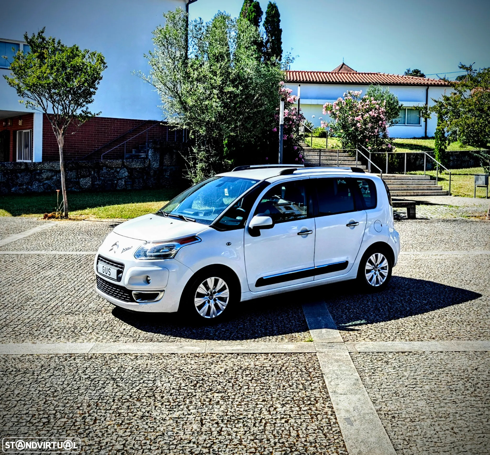 Citroën C3 Picasso HDi FAP Exclusive - 17