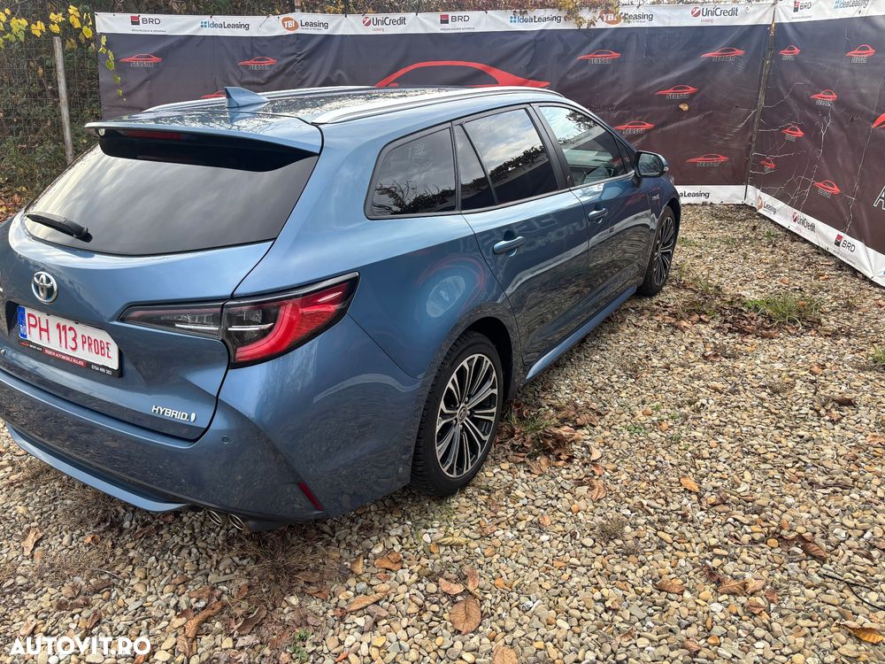 Toyota Corolla 2.0 Hybrid Team Deutschland - 10