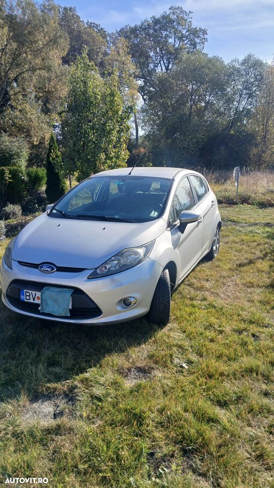 Ford Fiesta - 2