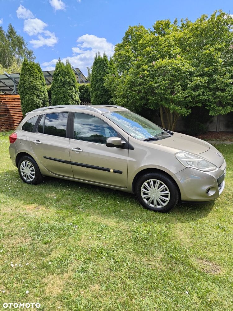 Renault Clio - 2