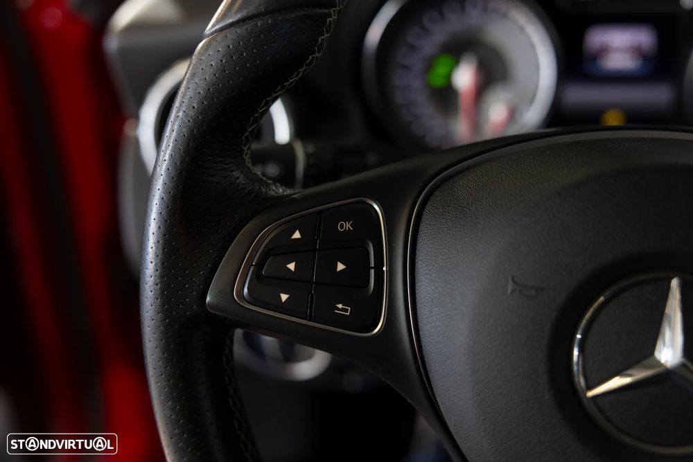 Mercedes-Benz GLA 180 (CDI) d Urban - 21