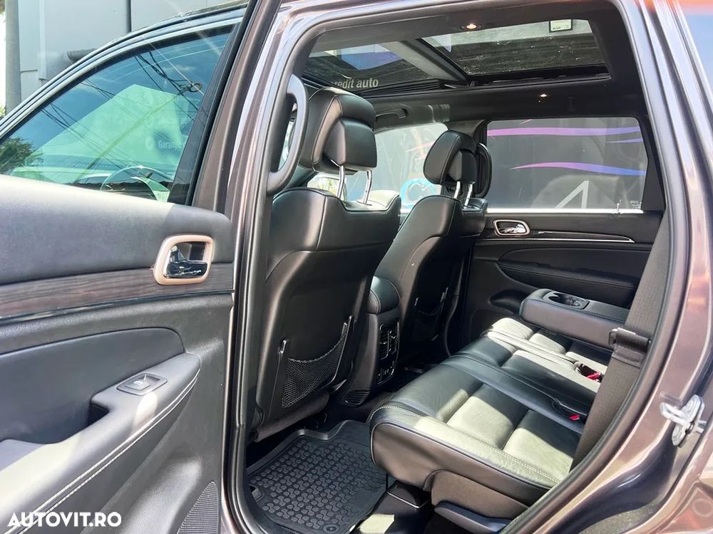 Jeep Grand Cherokee 3.0 TD AT Overland - 27