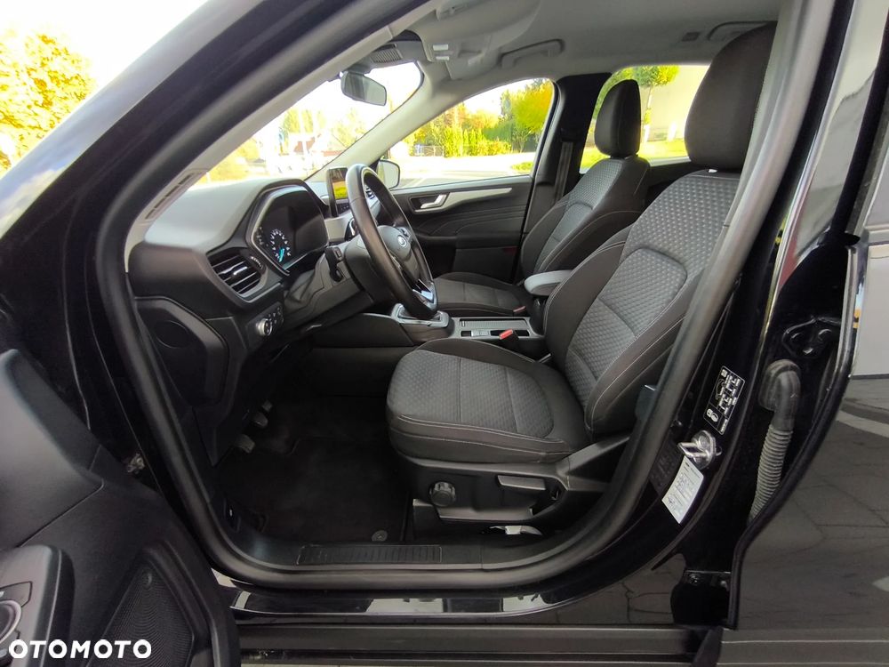 Ford Kuga - 15