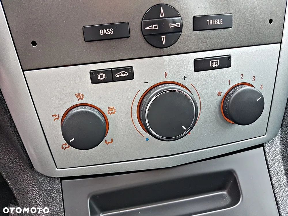 Opel Zafira 1.8 Innovation - 21