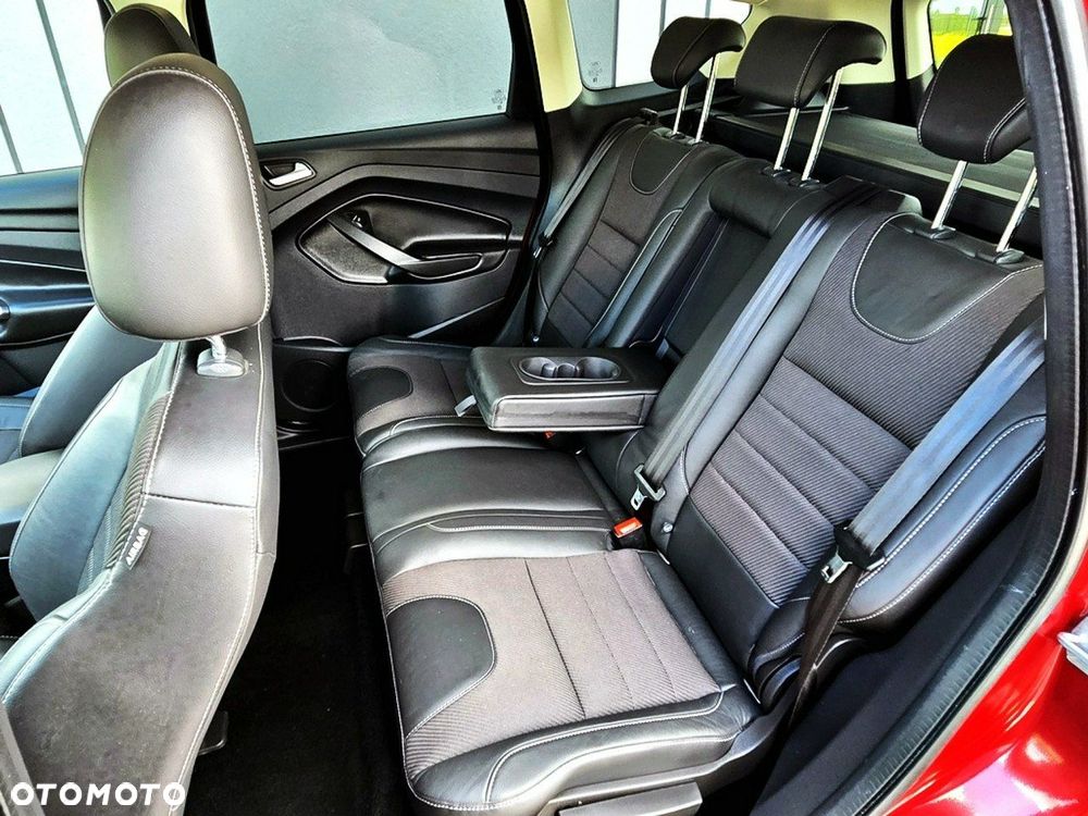 Ford Kuga 1.5 EcoBoost 2x4 Cool & Connect - 24
