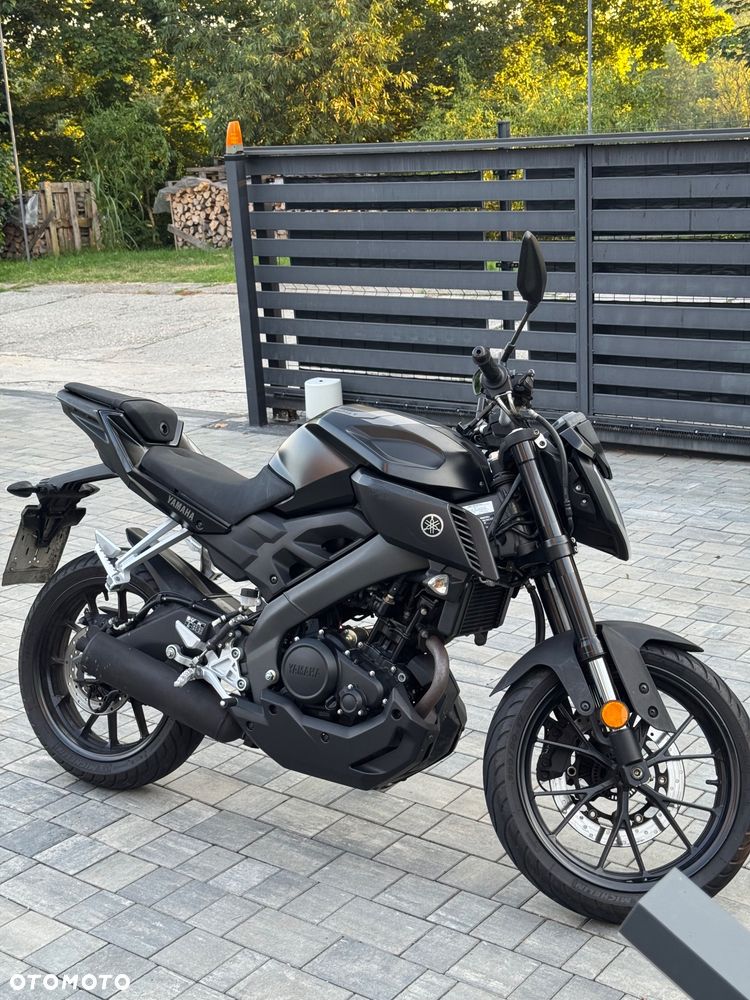 Yamaha MT - 4