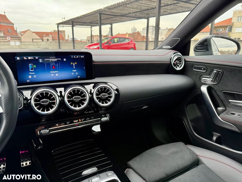 Mercedes-Benz CLA 200 - 10