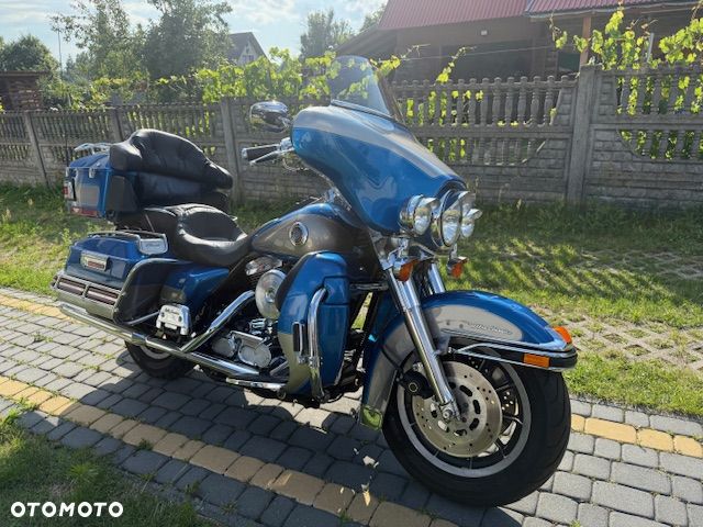 Harley-Davidson FLHTCU Ultra - 2