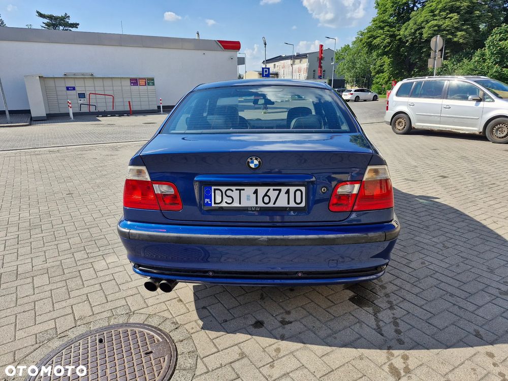 BMW Seria 3 330ix - 9