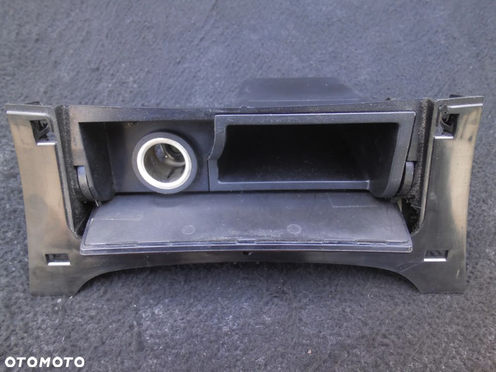OPEL INSIGNIA A SCHOWEK POPIELNICZKA GNIAZDO ZAPALNICZKI 13241927 DREWNO - 4