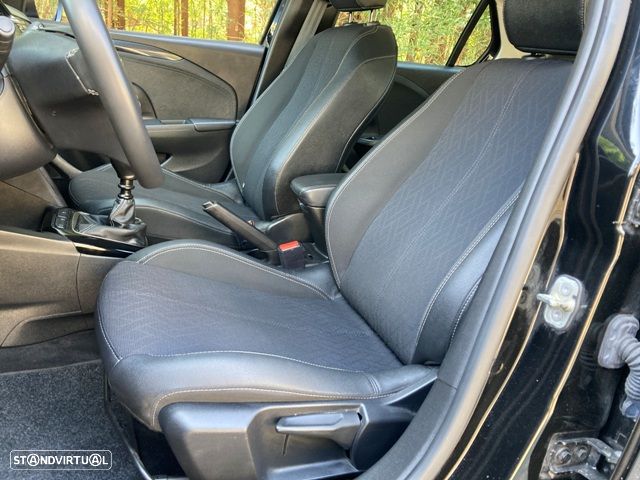 Opel Corsa 1.2 T GS - 28
