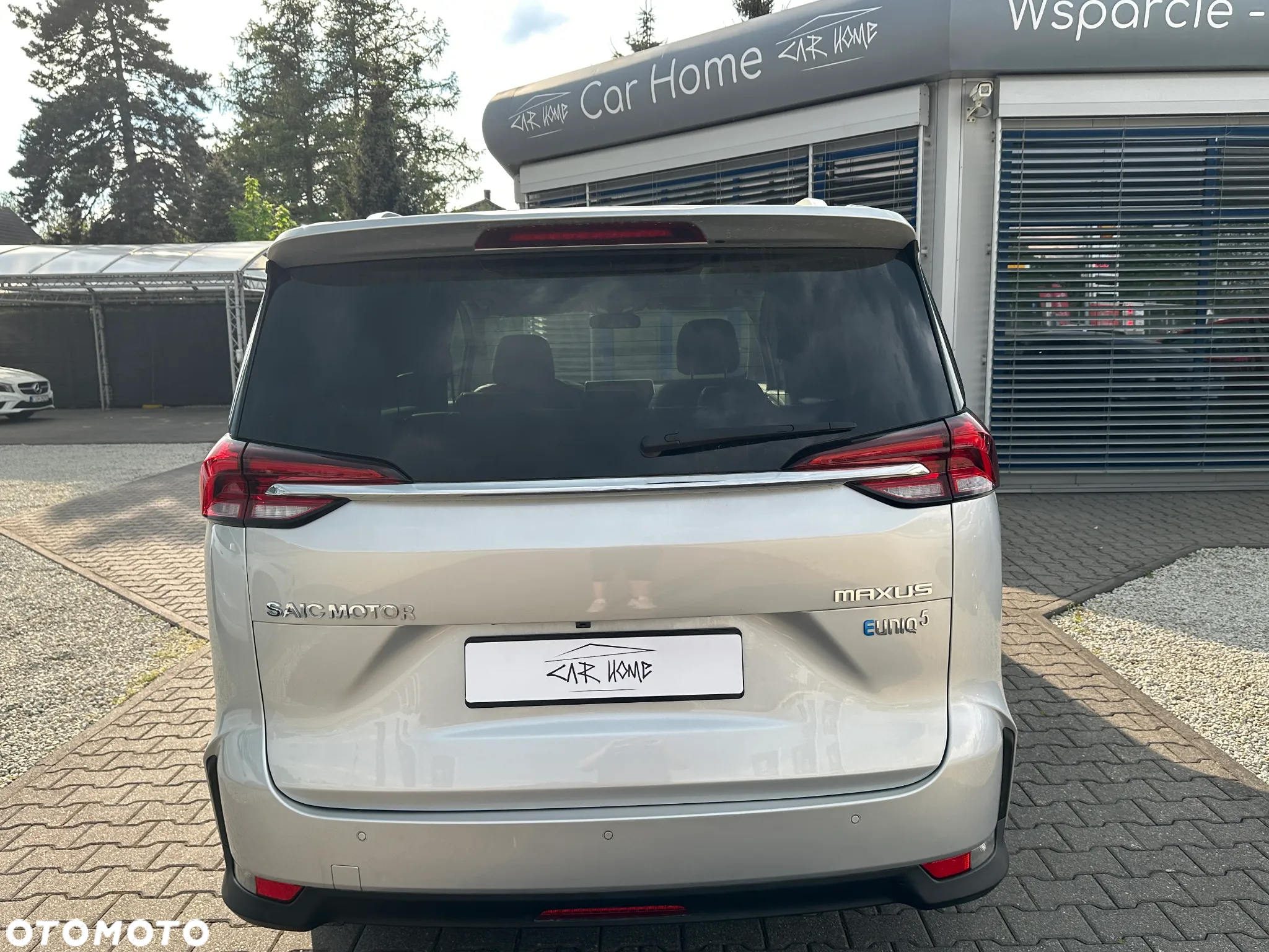 Maxus Euniq 5 Standard - 5