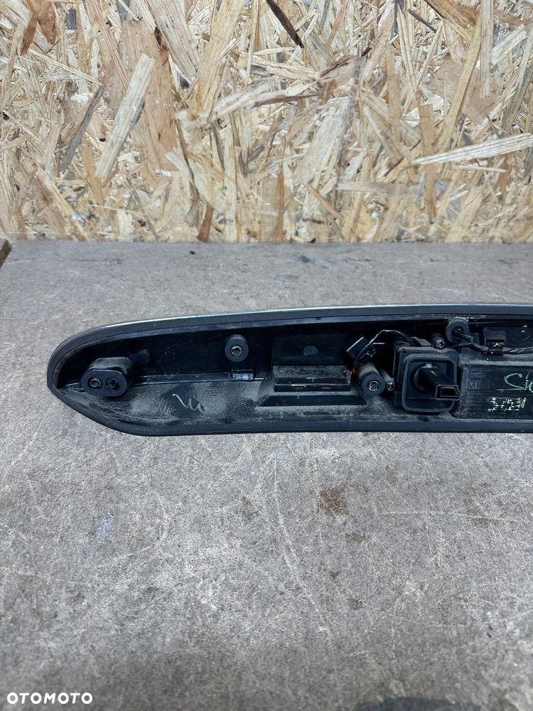 MINI F55 F56 F57 LISTWA KLAPY TYŁ 51137362121 - 5