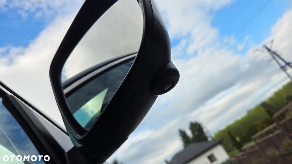Nissan Qashqai 1.5 dCi N-Connecta - 14