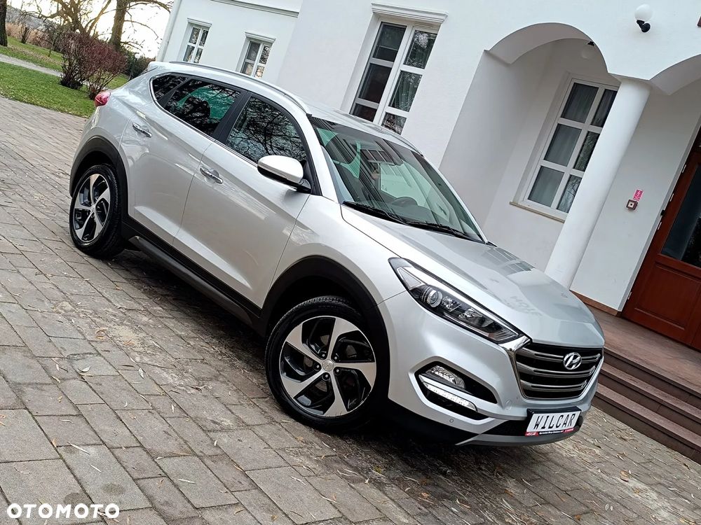 Hyundai Tucson 1.7 CRDI BlueDrive GO 2WD - 10