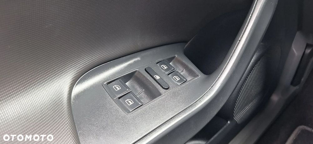 Seat Ibiza 1.6 16V Sport Edition - 21