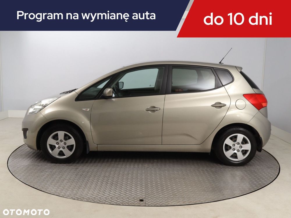 Kia Venga - 4