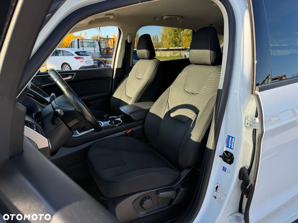 Ford S-Max 1.5 EcoBoost Titanium - 4