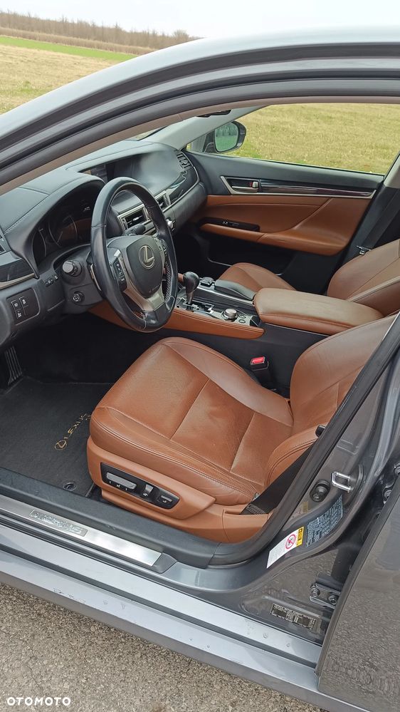 Lexus GS - 22