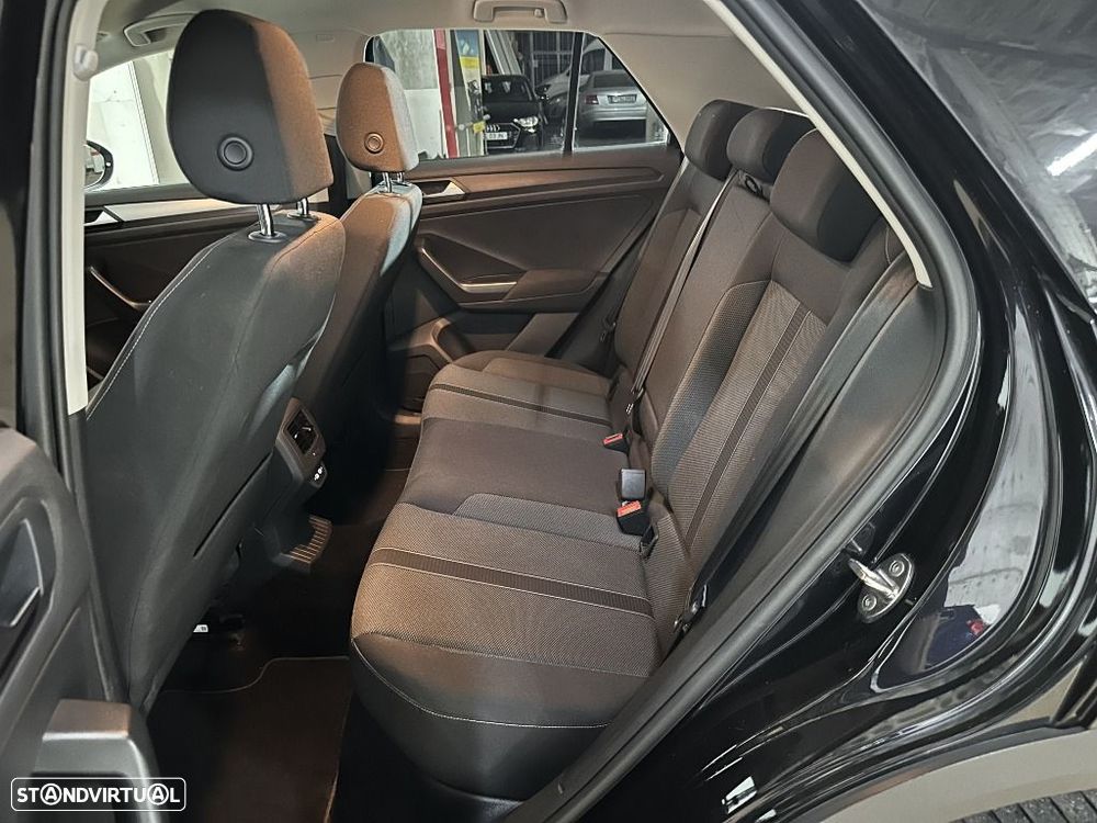 VW T-Roc 1.0 TSI Urban - 13