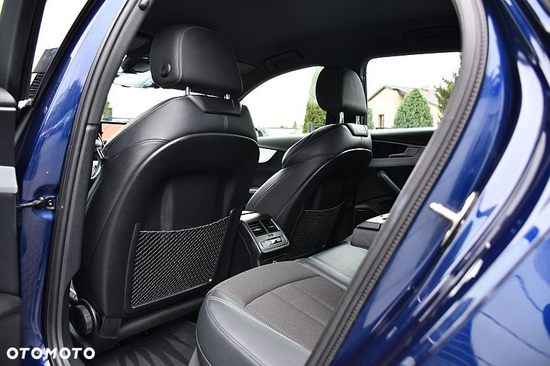 Audi A4 Avant 35 TFSI S tronic S line - 19
