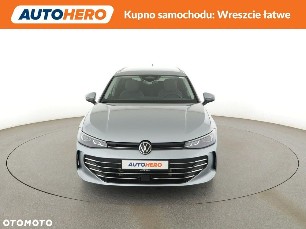 Volkswagen Passat Variant 1.5 e-TSI OPF DSG Business - 12