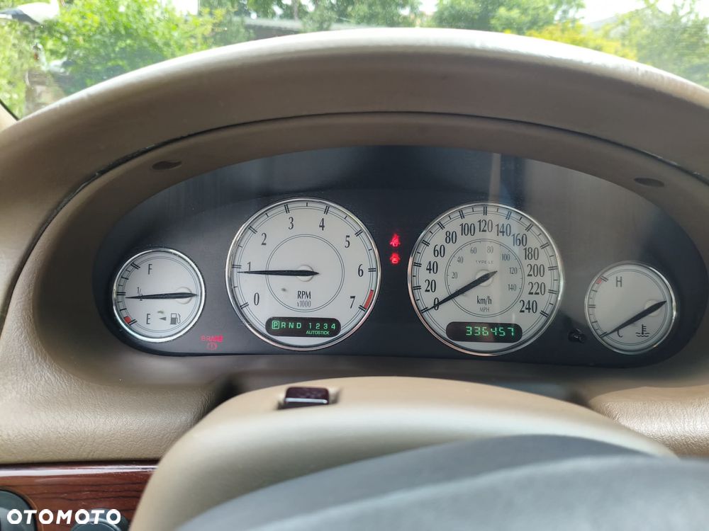 Chrysler 300M - 3