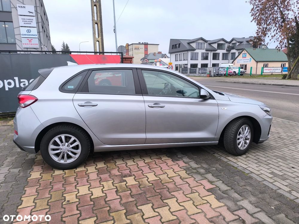 Hyundai i30 1.5 DPI Classic + - 2