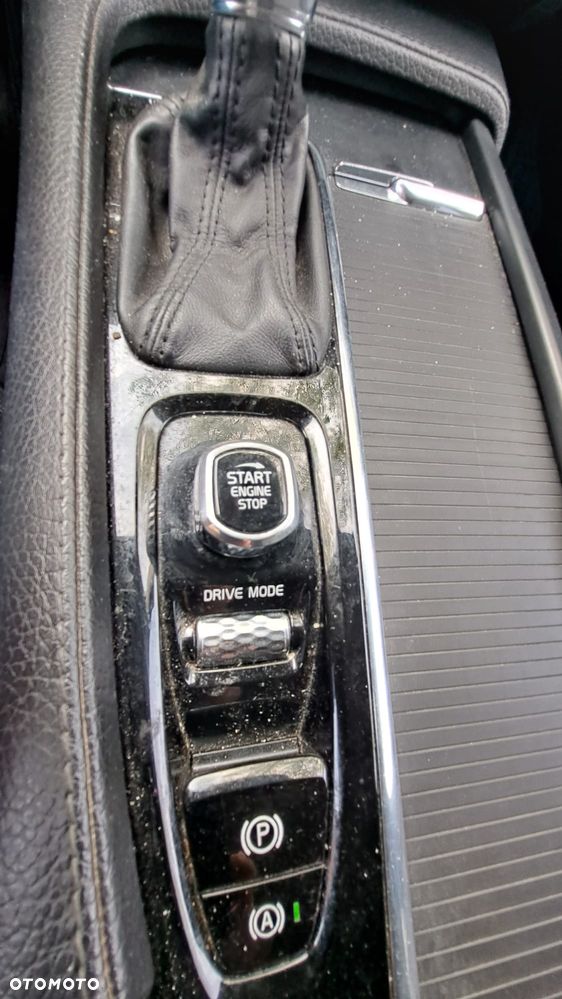 Volvo V90 D4 Geartronic - 23