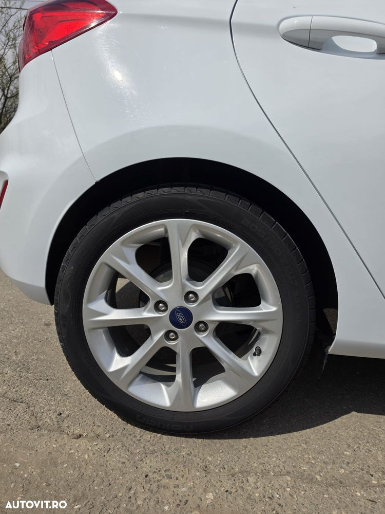 Ford Fiesta 1.0 EcoBoost mHEV Trend Connected - 16