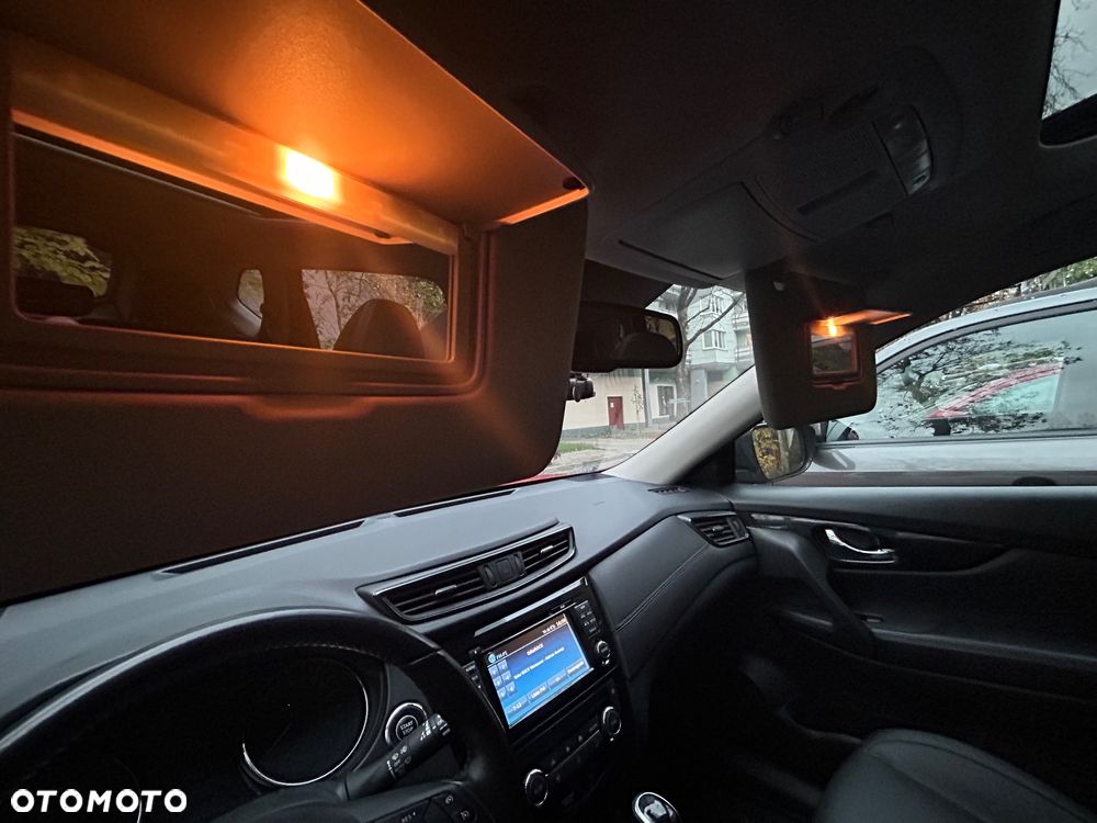 Nissan X-Trail 1.7 dCi Tekna 4WD Xtronic - 30