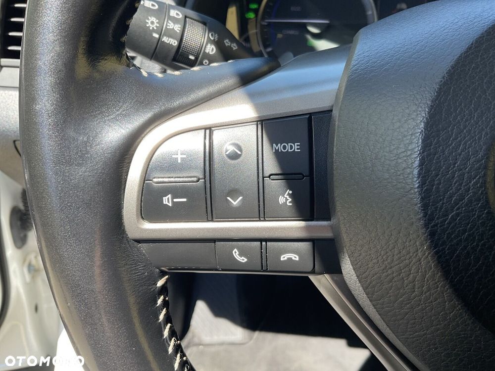 Lexus RX - 24
