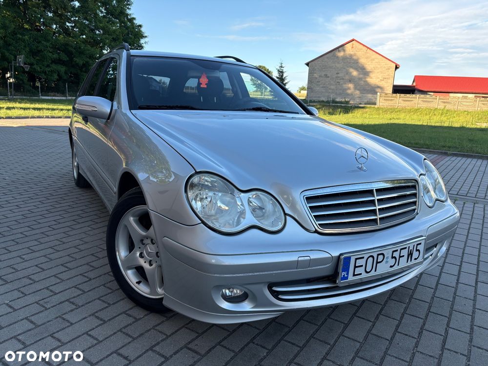Mercedes-Benz Klasa C 200 CDI Elegance - 11