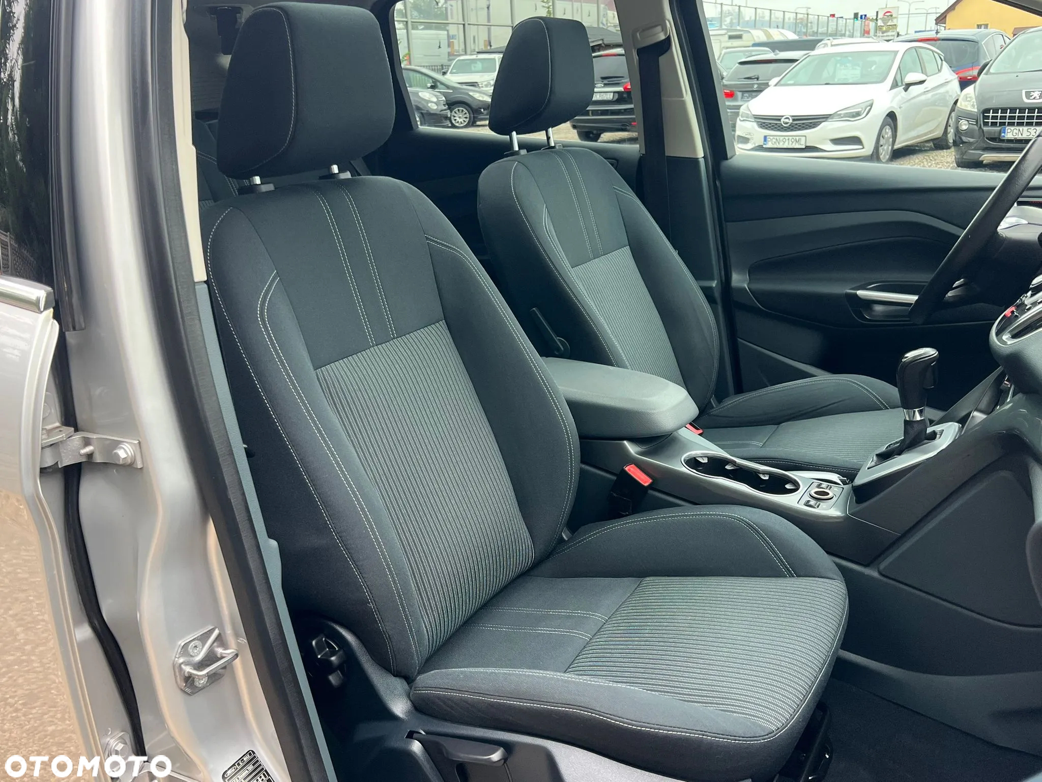 Ford C-MAX 2.0 TDCi Titanium MPS6 - 23