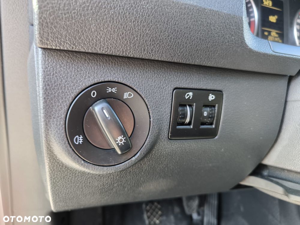 Volkswagen Caddy - 14