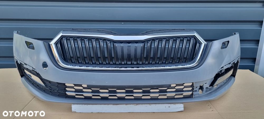 SKODA OCTAVIA IV 2019- Zderzak przód oryginał MC254 - 2