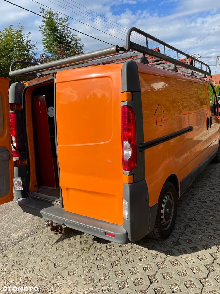 Renault TRAFIC - 6