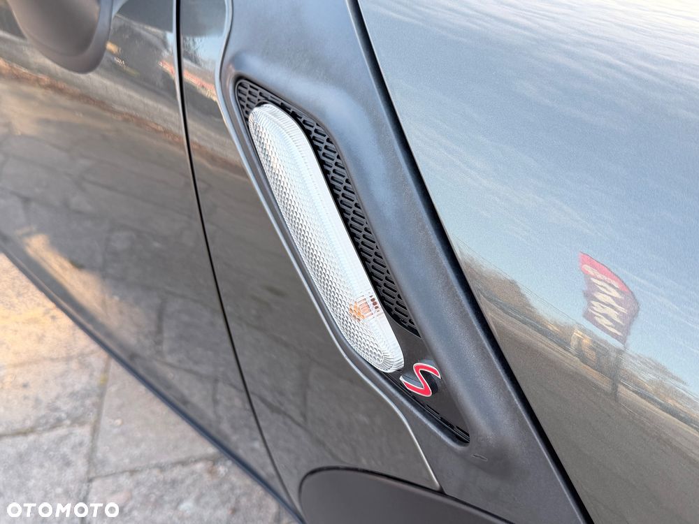 MINI Countryman - 24