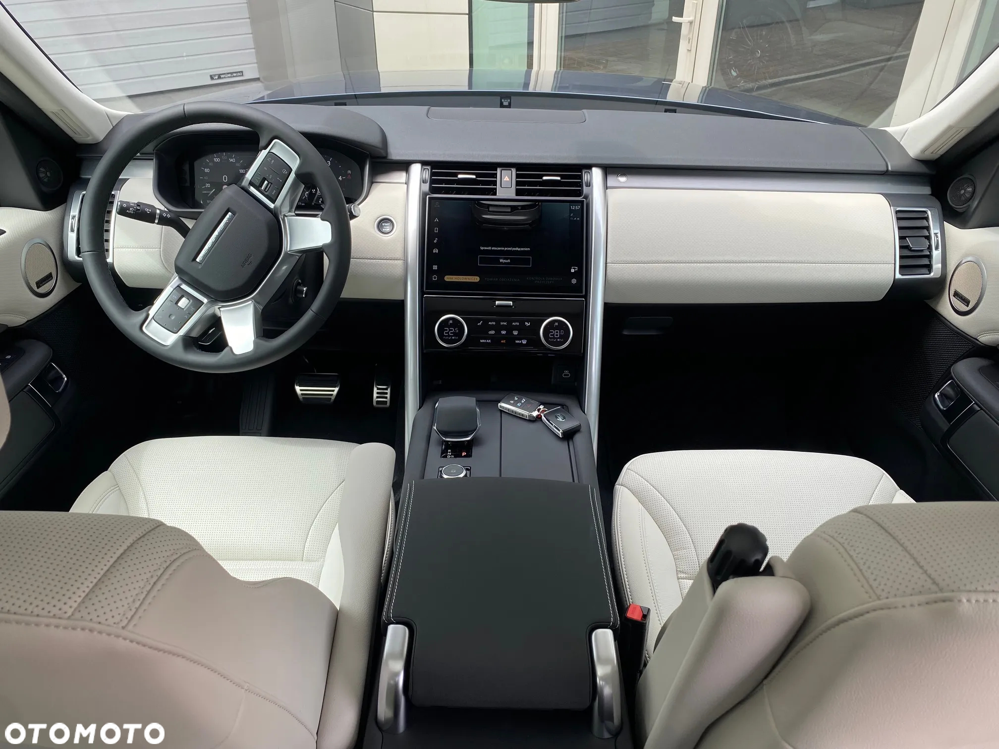 Land Rover Discovery V 3.0 D250 mHEV R-Dynamic SE - 7