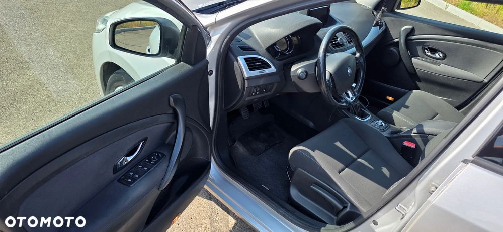 Renault Megane 1.5 dCi Energy Limited EU6 - 5