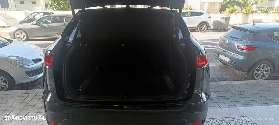 Jaguar F-Pace 2.0 i4D Prestige AWD Aut. - 10